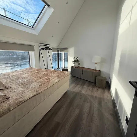 Nemunas River View דירה